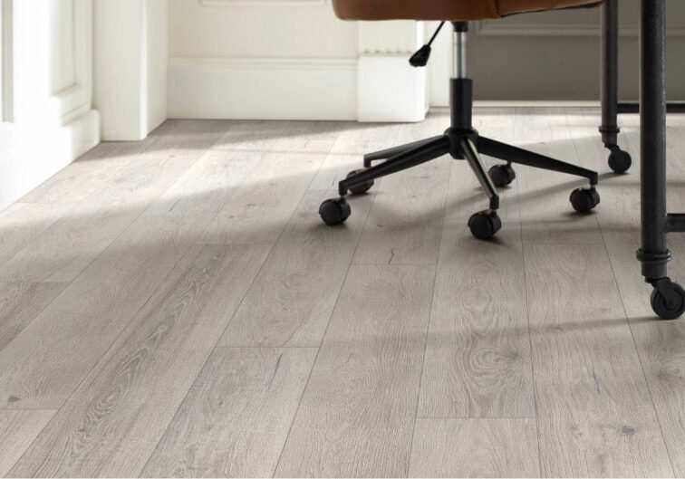 Hardwood flooring in home office | Gateway Floors